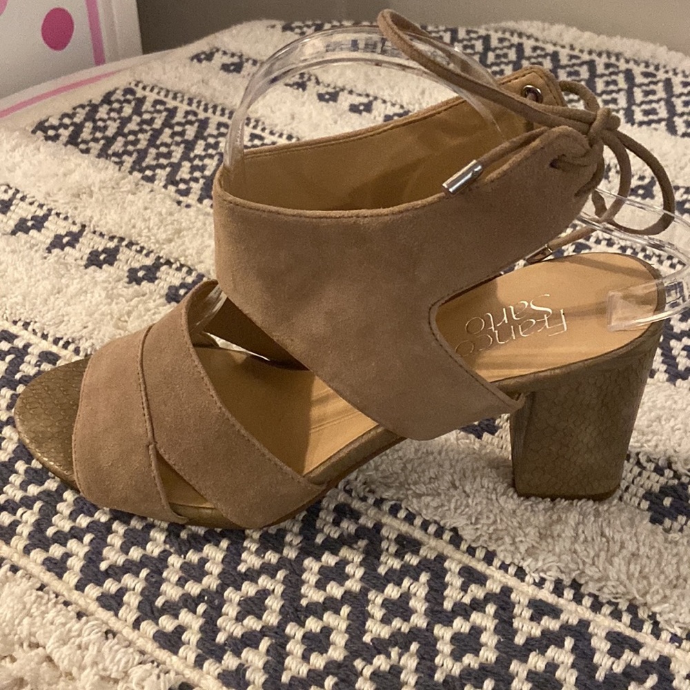 Franco Sarto heeled shoe with back lace up